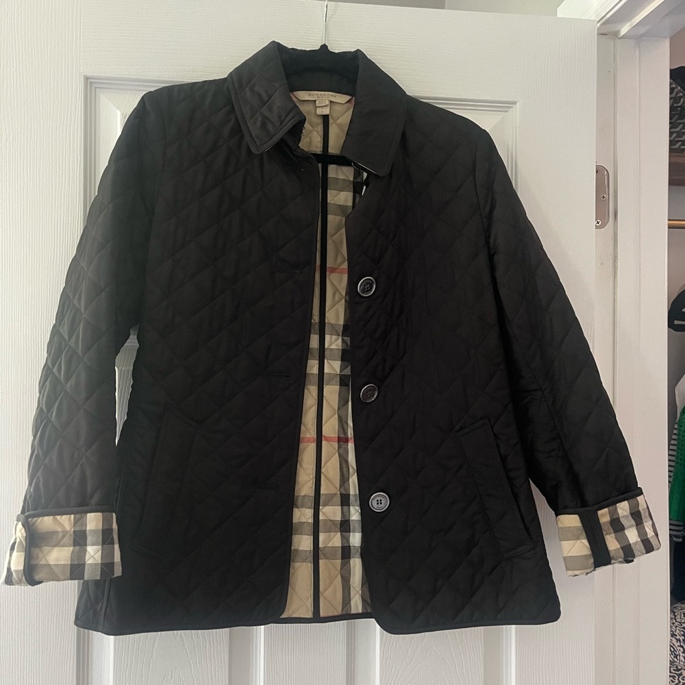 Burberry Quilted Jacket with Plaid Accents in black size small